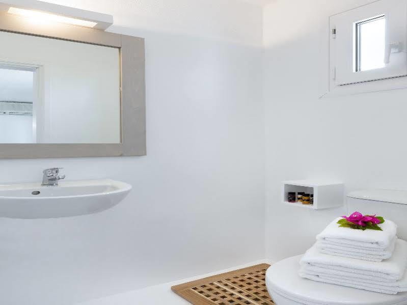 Aparthotel Bay Bees Sea View & Homes 3*